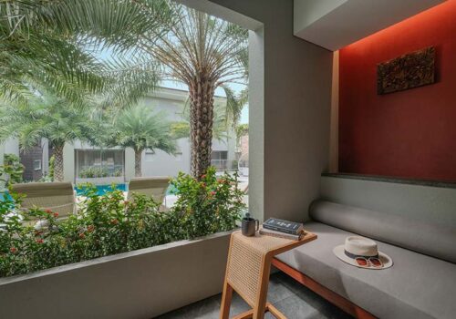 Deluxe room Terrace with view to pool at Chesa Canggu